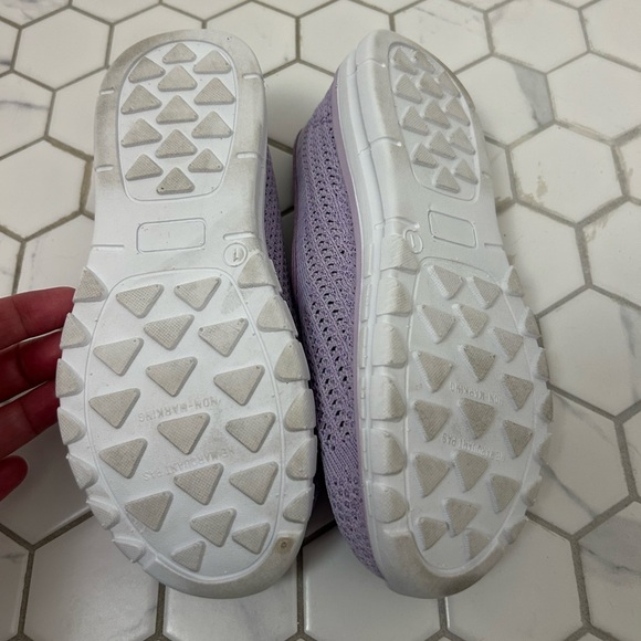 Memory Foam Purple Slip-On Shoes, Sz 1 - Picture 4 of 4
